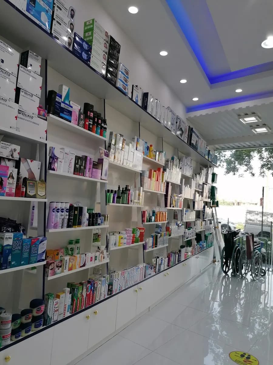 Life Glow Pharmacy photo 2