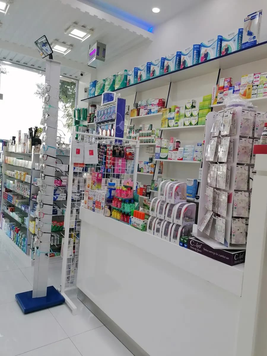 Life Glow Pharmacy photo 4
