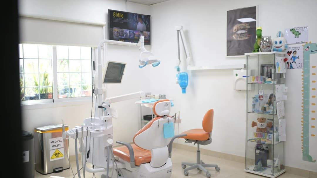 Al Dehyafa Specialized Orthodontic and Dental Clinic photo 2