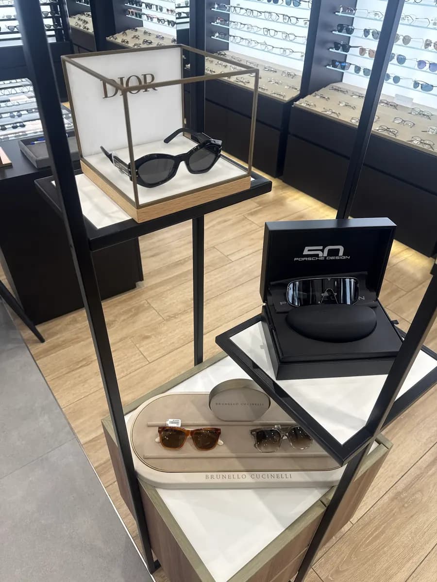 AL Jaber Optical Centre — صورة 8