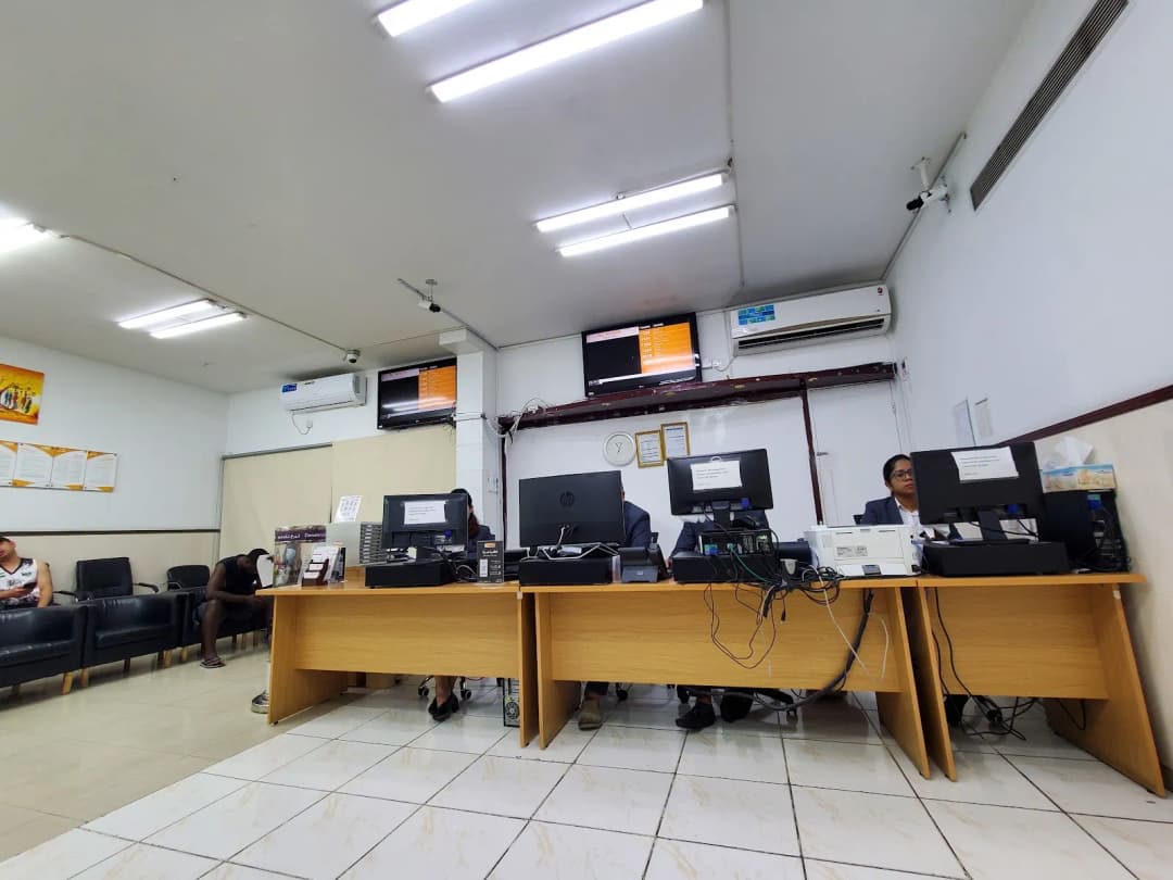 AL Noor Polyclinic AL Satwa photo 4