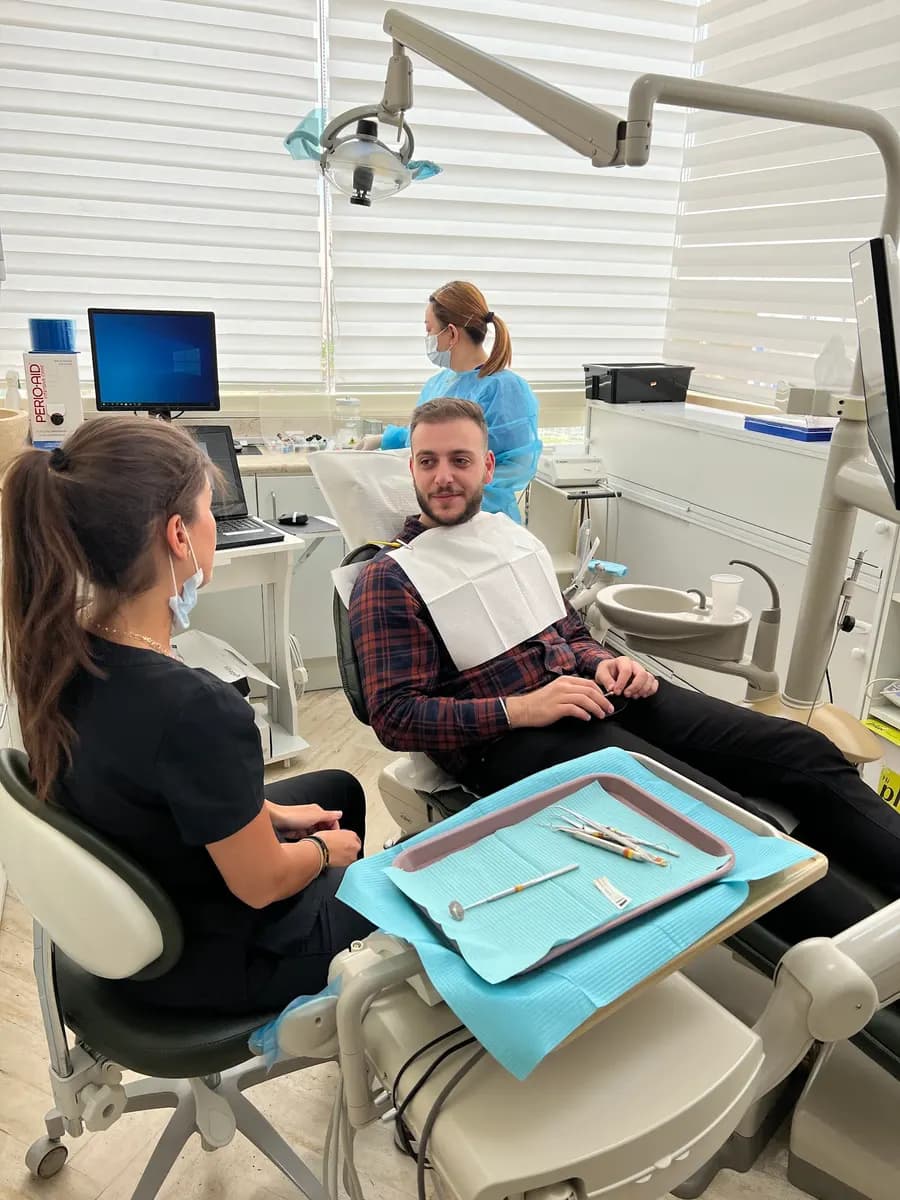 American Dental Clinic photo 2