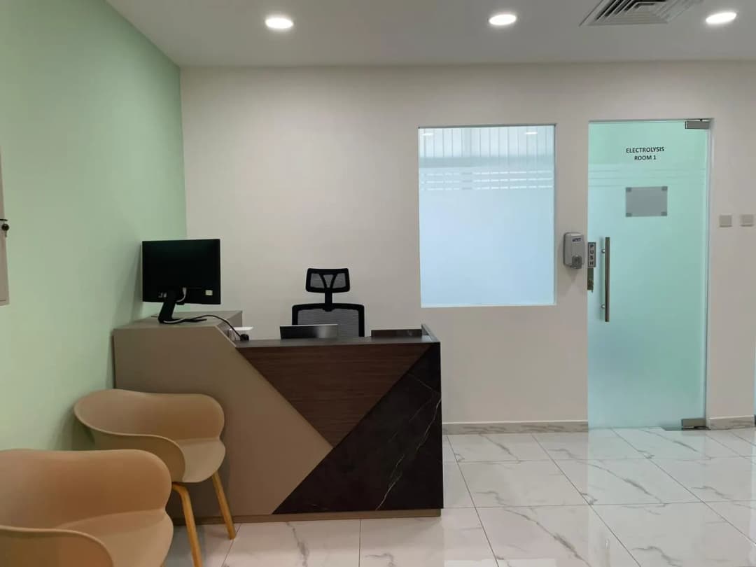 Chic & Smooth Hair Removal Center photo 2