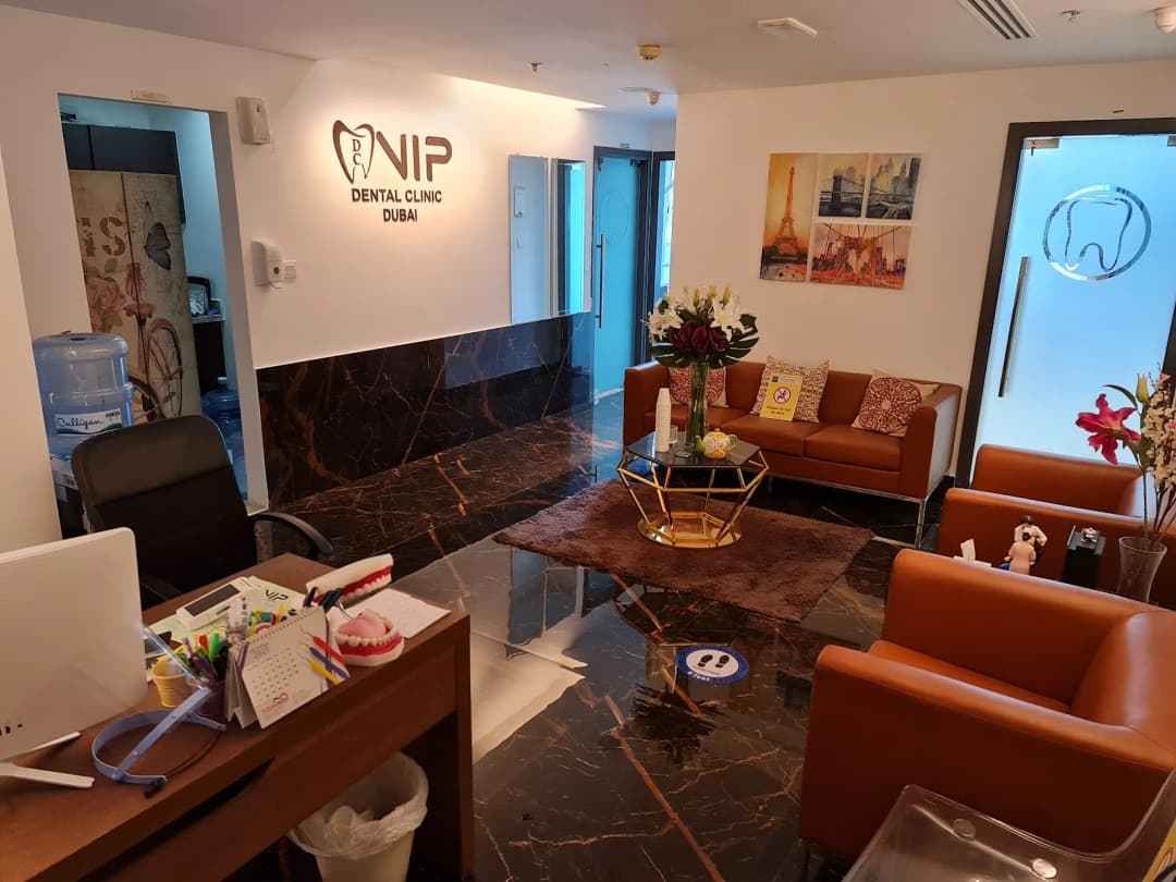 D C V I P Dental Clinic photo 4