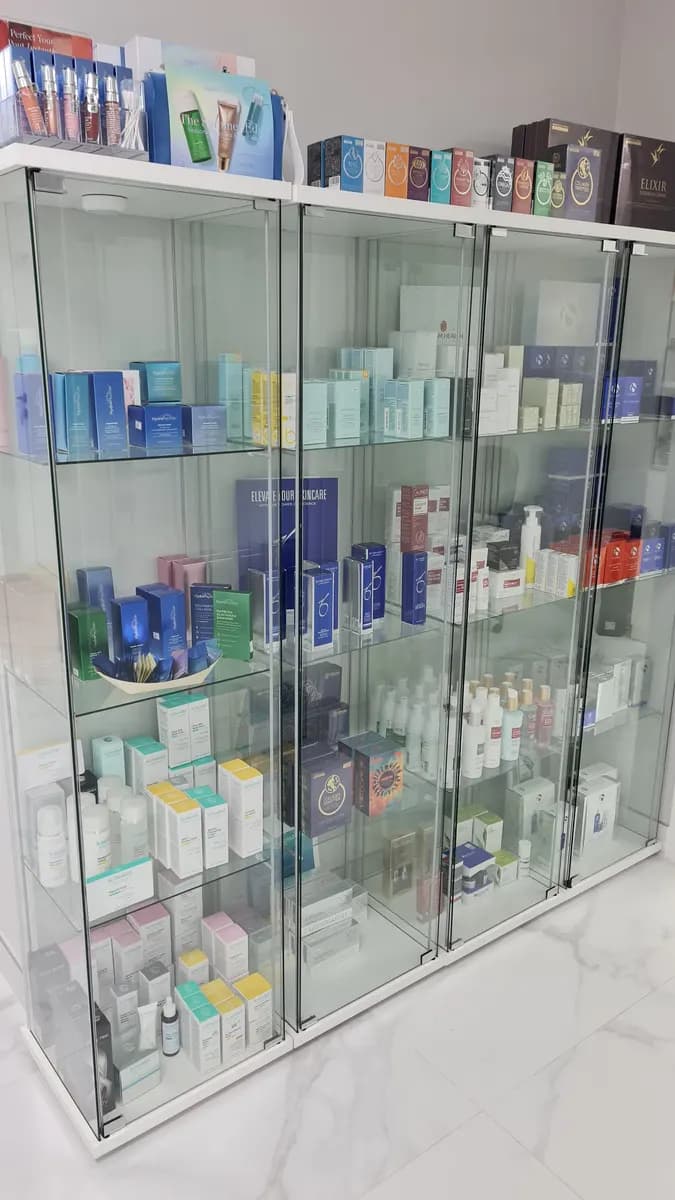 DE Nova Laser Cosmetic Center photo 3