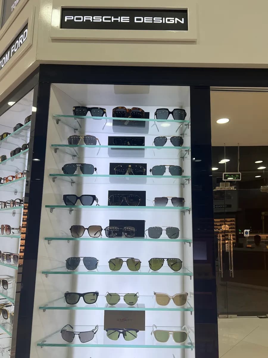 Delma Opticals — صورة 6
