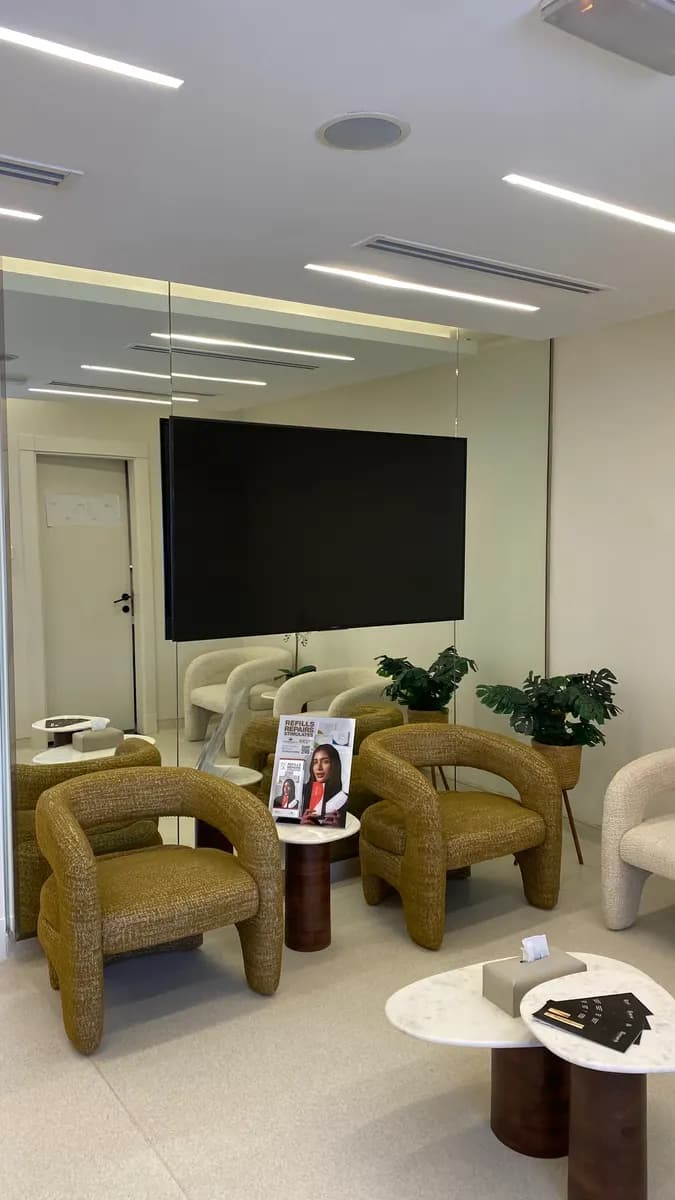 Dr Amina Alamiri Clinic — صورة 7