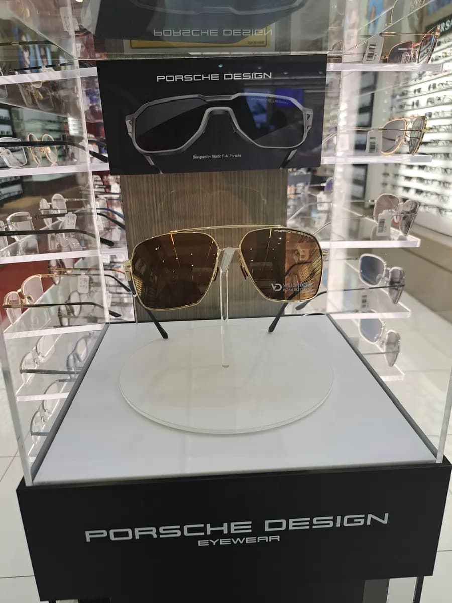 Dubai Optical(Emirates Mall) — صورة 8