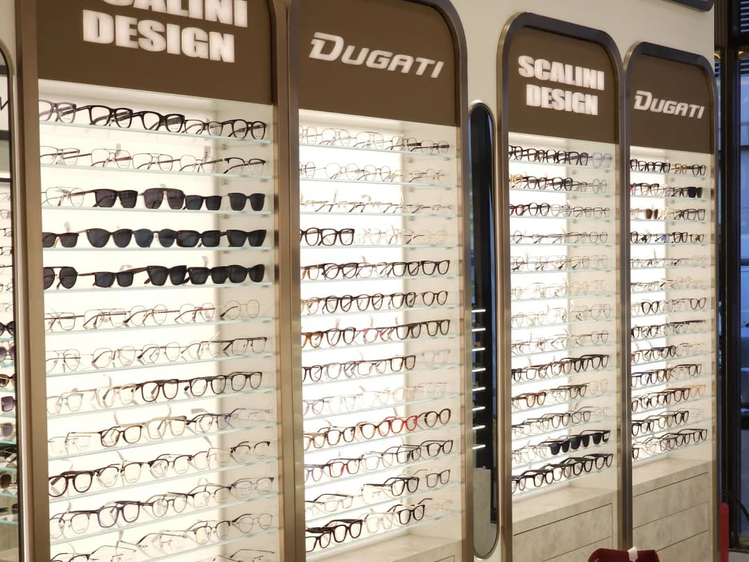 Emirates Optical Branch Dubai Land photo 2