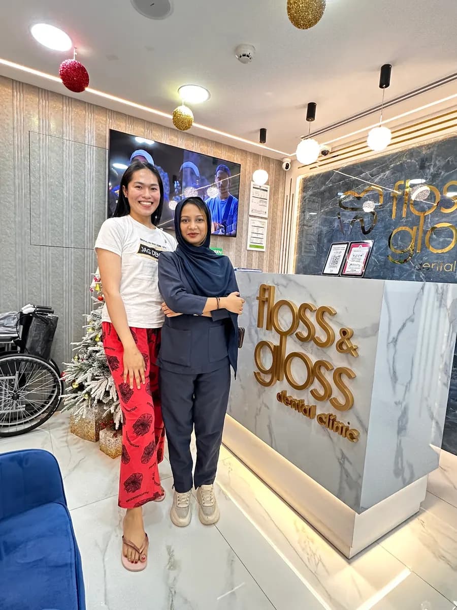 Floss And Gloss Skin And Dental Clinic — صورة 7