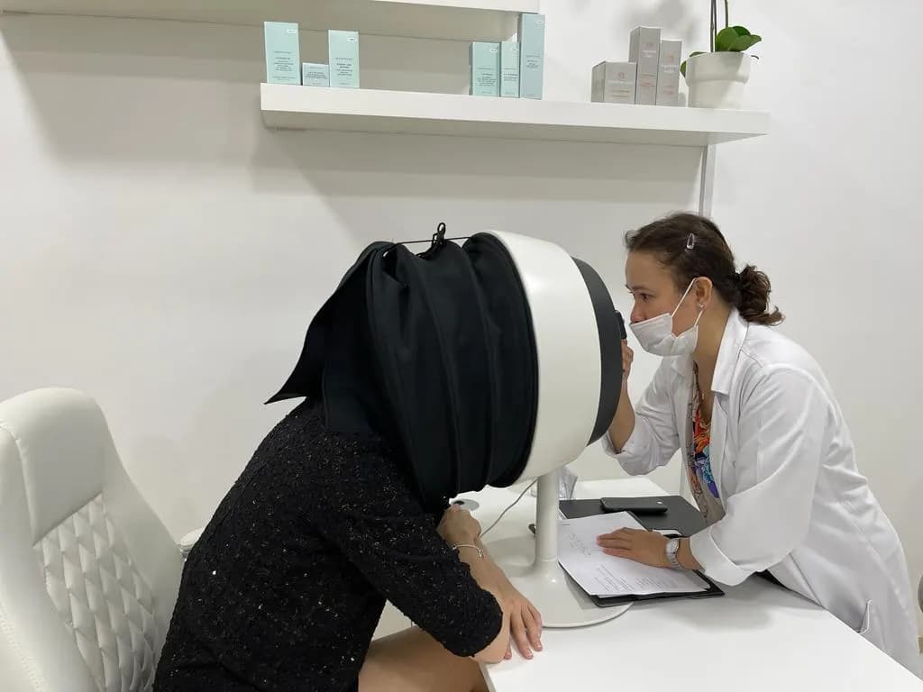 Frame BY Sarah Battikha Dermatology Clinic — صورة 7