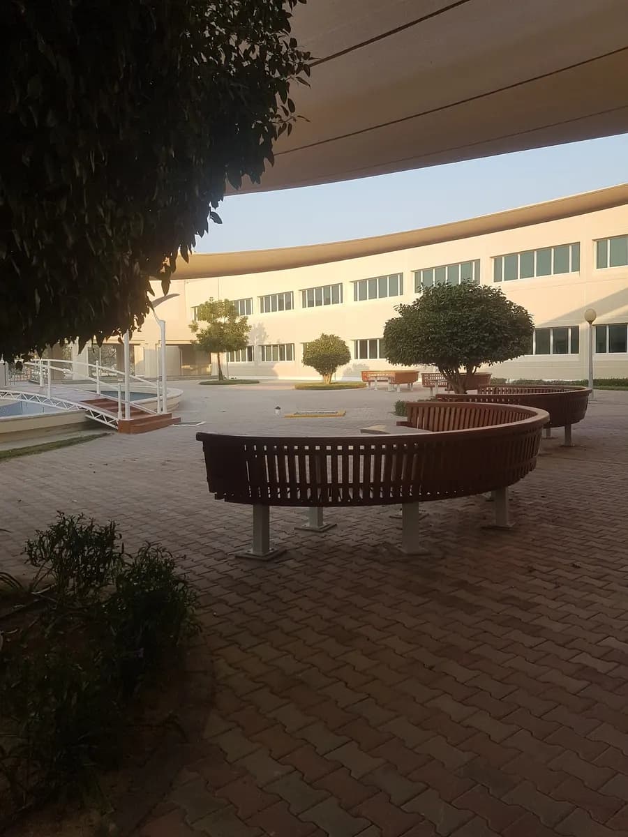 HCT - Dubai Academic City — صورة 6