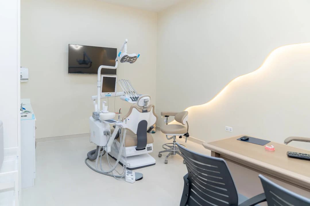 Invisible Braces Dental And Skin Polyclinic photo 2