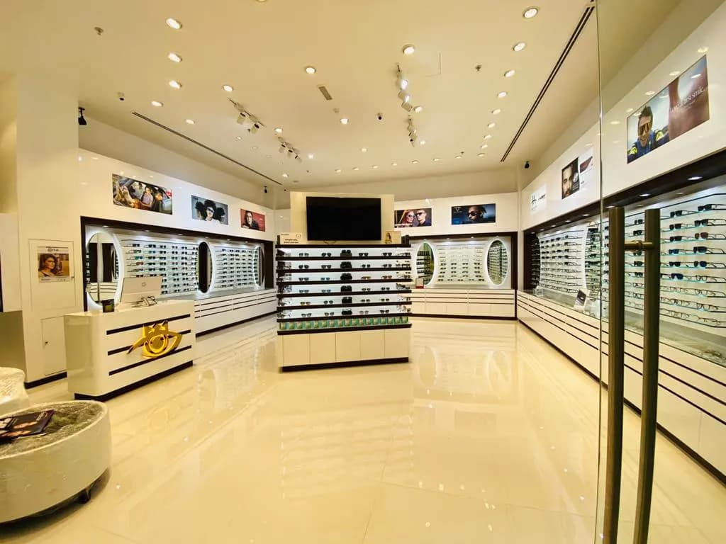 King Opticals — صورة 7