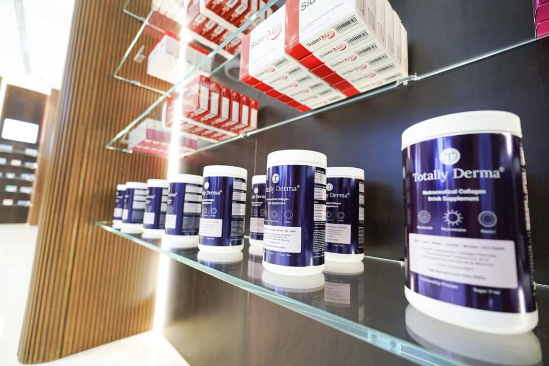 LA Bonne Sante Pharmacy photo 3