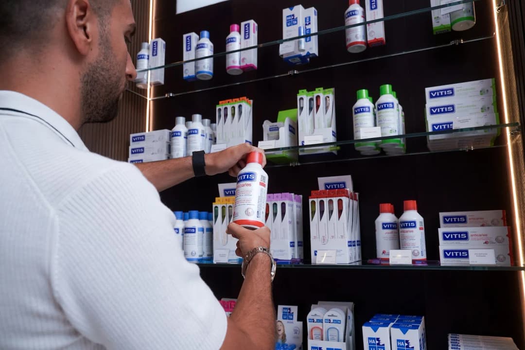 LA Bonne Sante Pharmacy — صورة 6