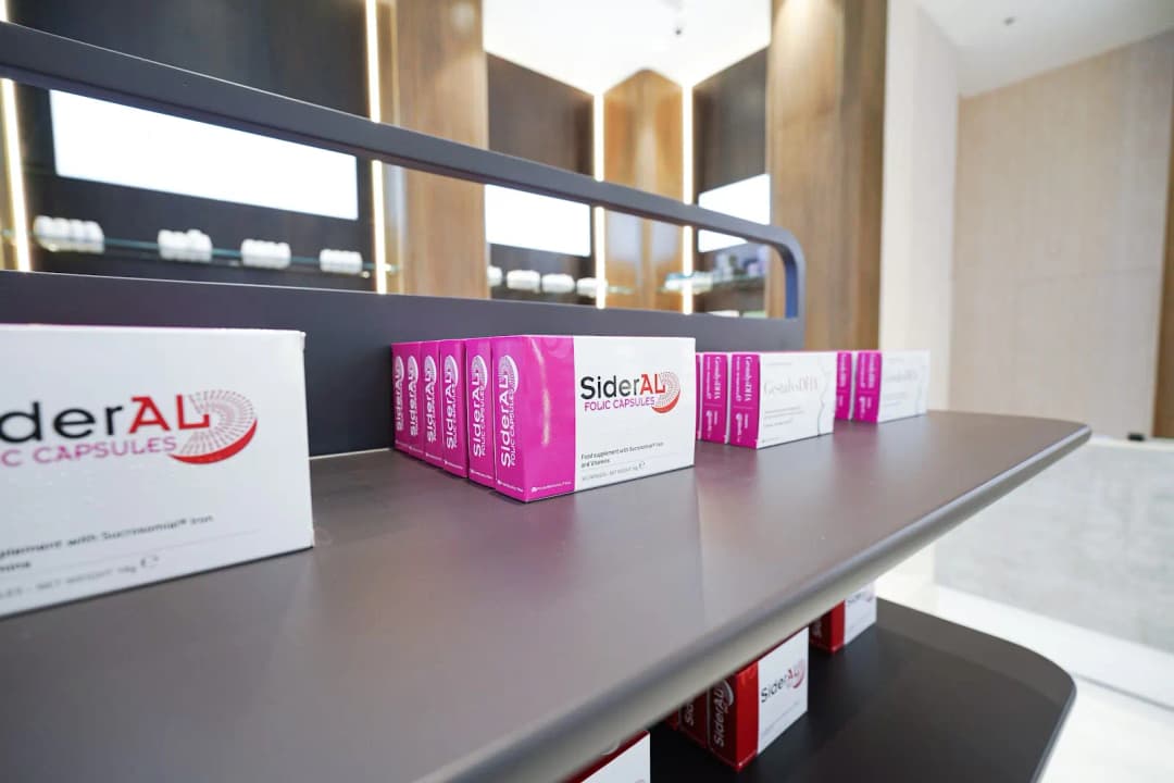 LA Bonne Sante Pharmacy — صورة 8