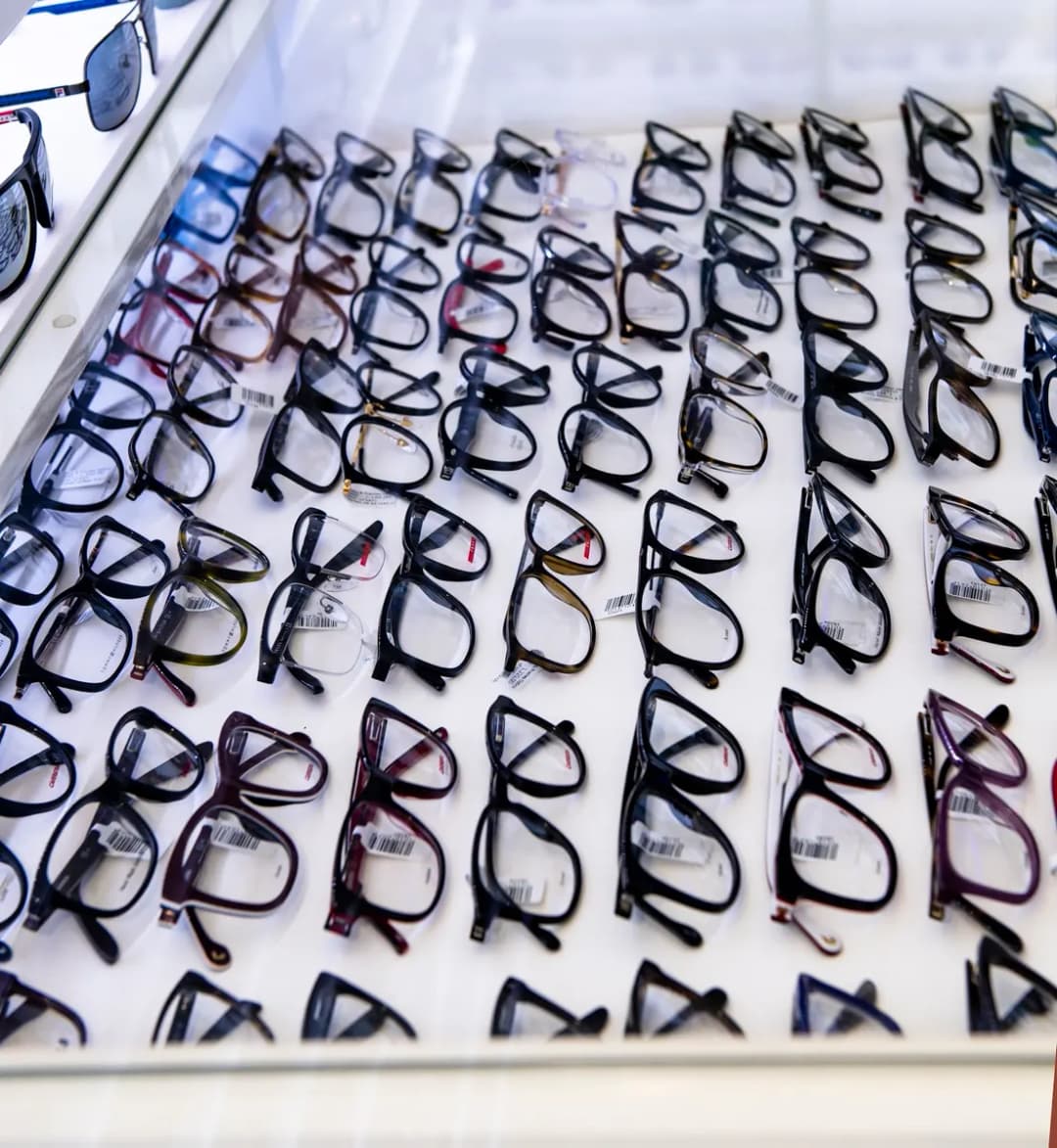 Lens And Frames Optics Trading photo 4