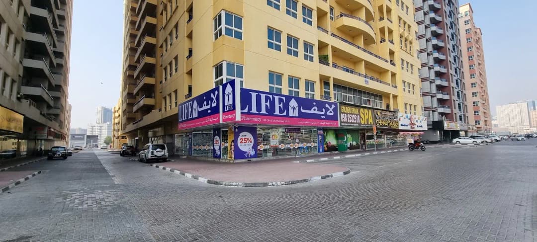Life Pharmacy 143