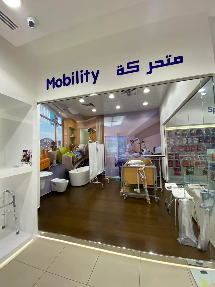 Life Pharmacy 48
