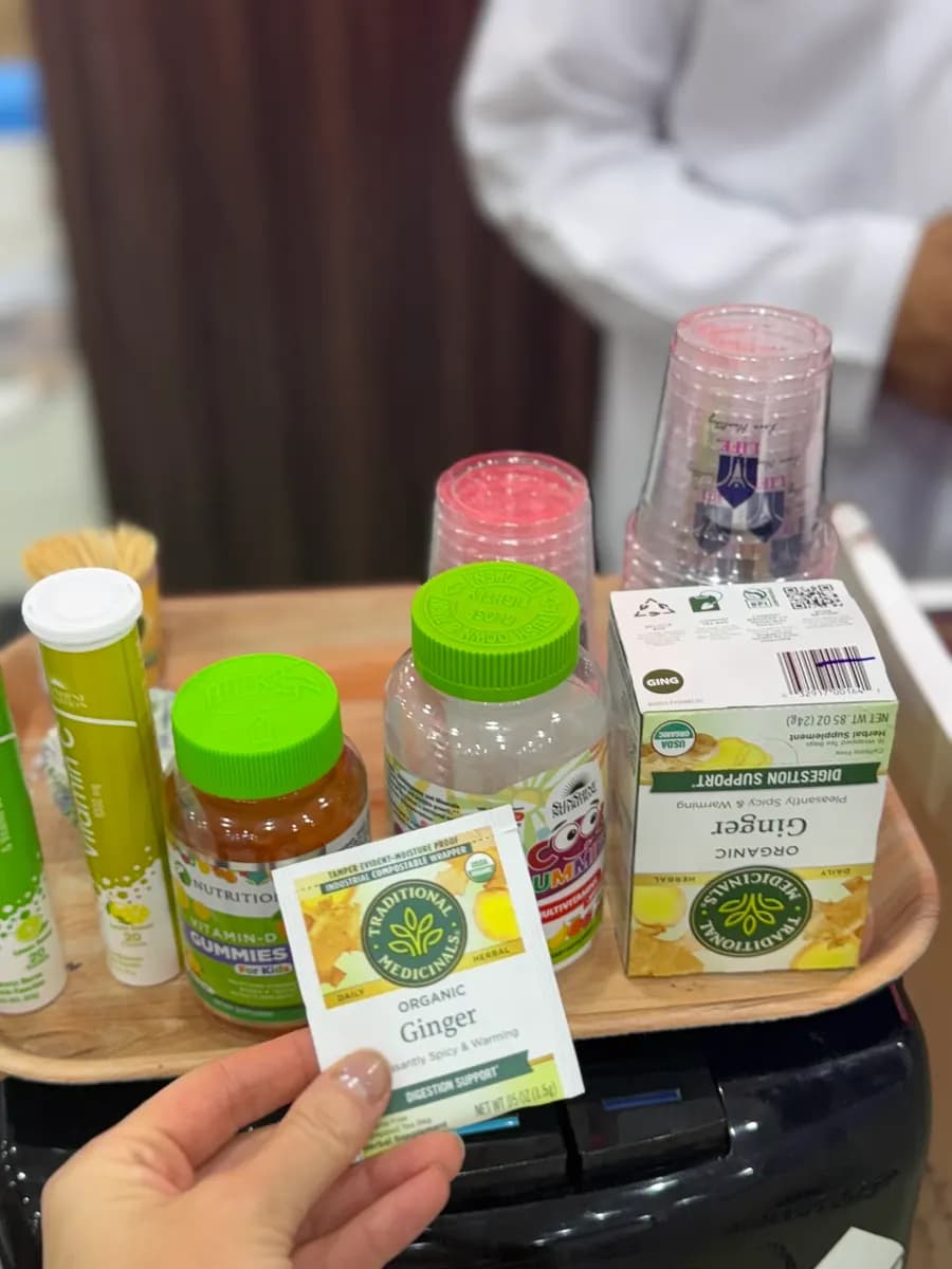 Life Pharmacy Dusseldorf photo 5