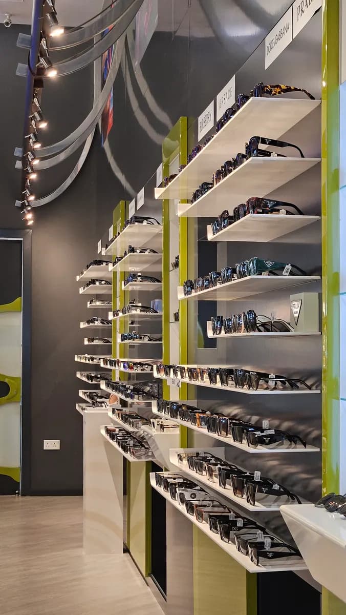Lunettes(House Of Quality Optics)- Umm Soqeim photo 4