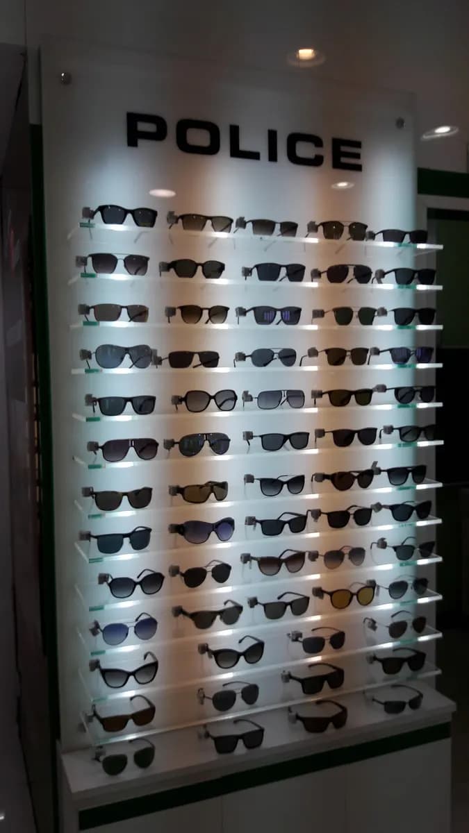 Lutfi Optical Center)L.L.C)Bani Yas Tower — صورة 6