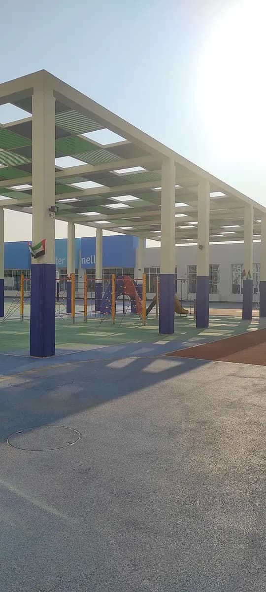 Lycee Libanais Francophone Prive - Meydan photo 3