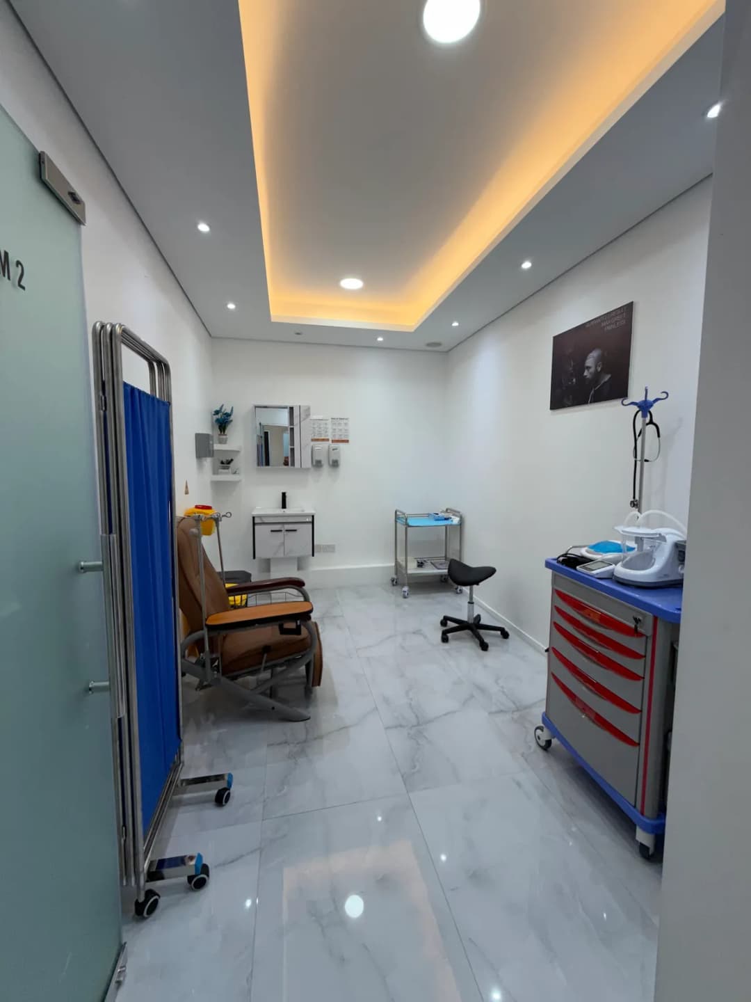 LYV Hair Clinic photo 2