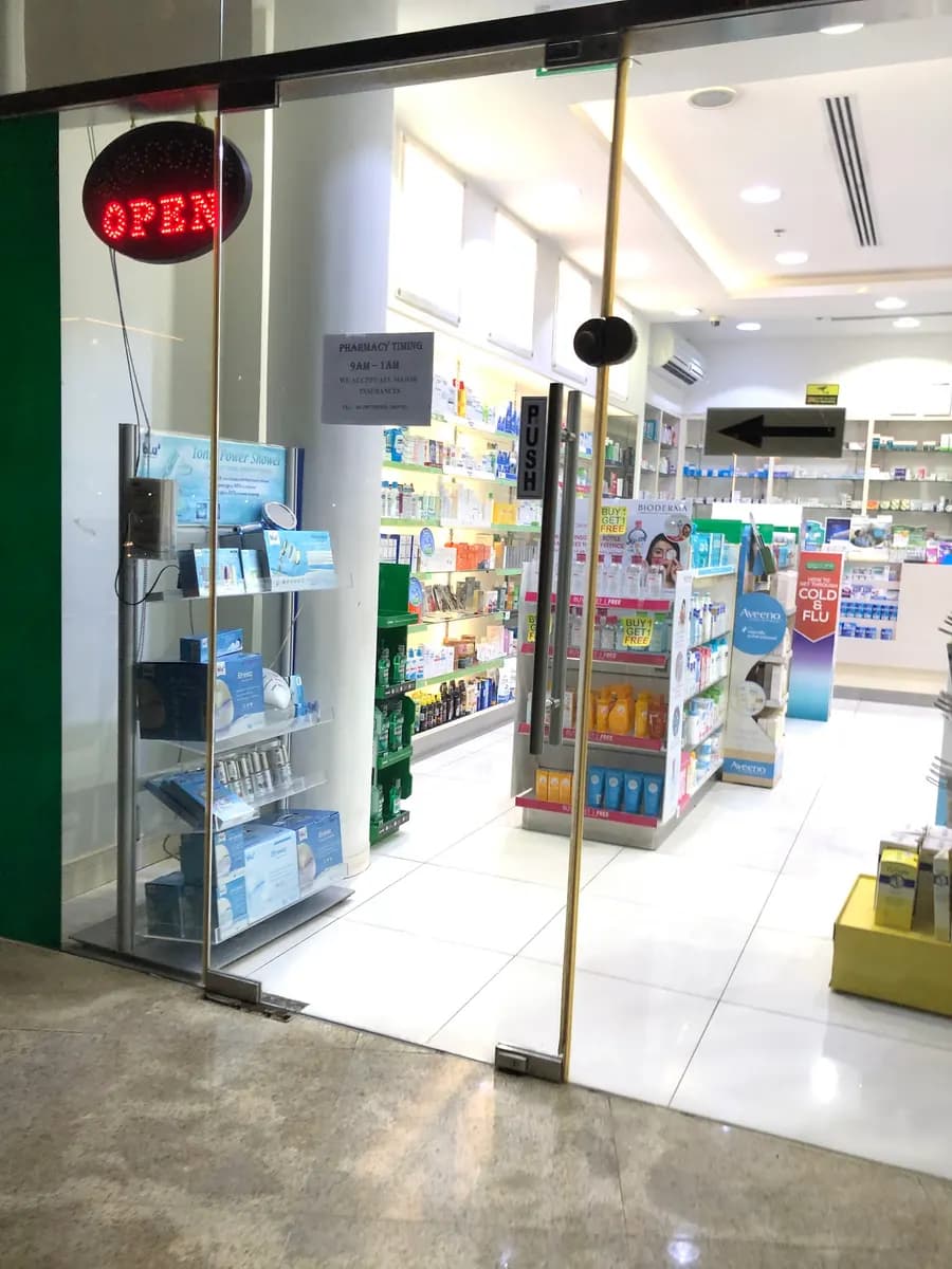 Manchester Community Pharmacy — صورة 6