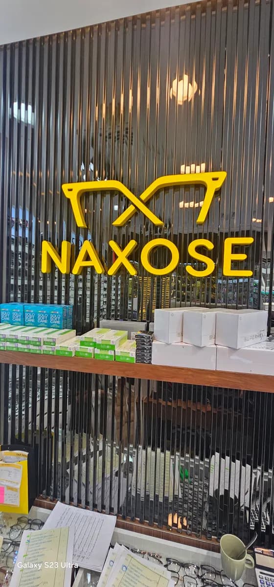 Naxose Opticals