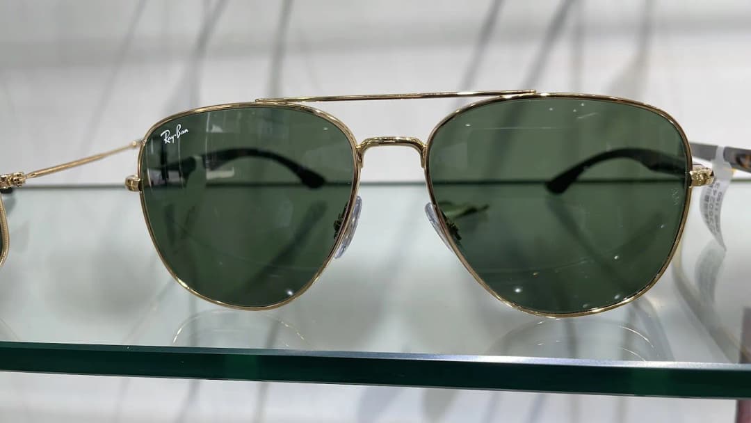O J O Optical Center photo 5