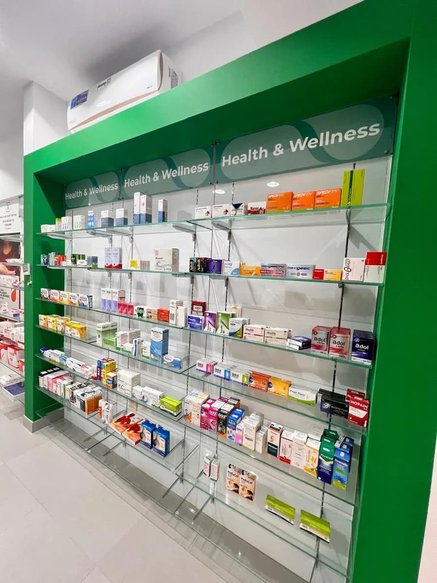 Pic Pax Neu Pharmacy — صورة 6
