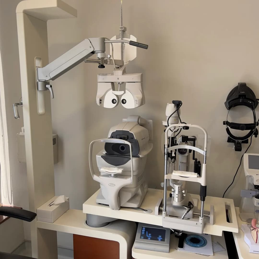 Professor Sakla Spanish Eye Clinic photo 5