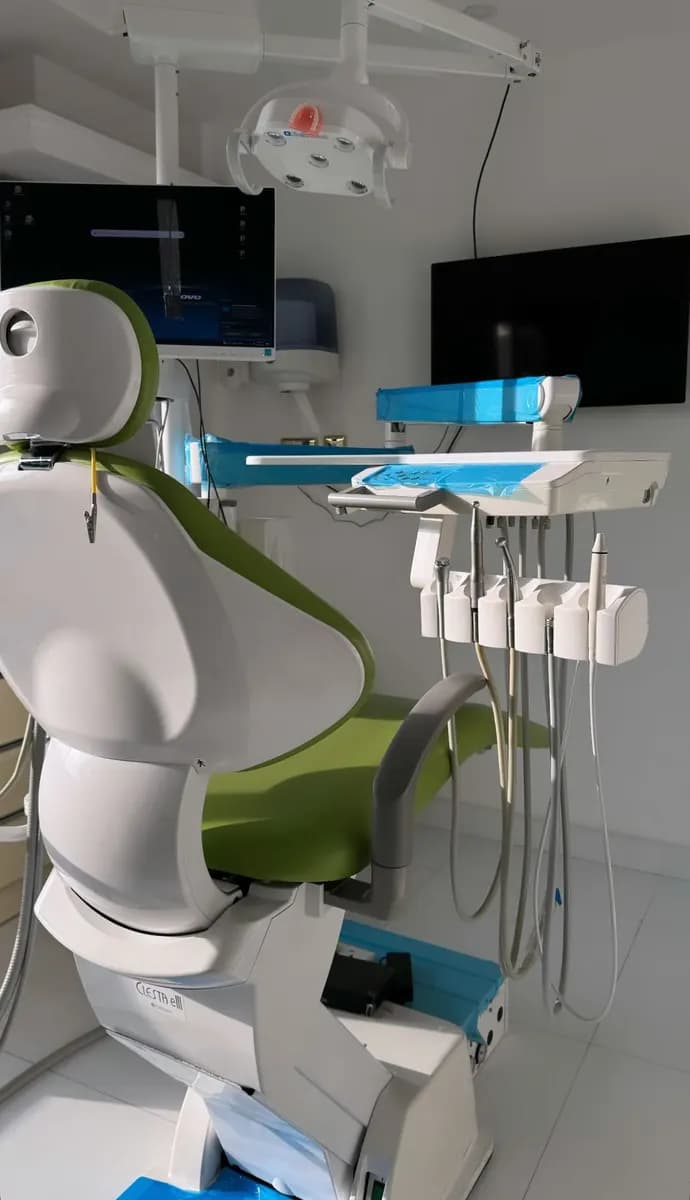 Rayan Ahli Dental Clinic