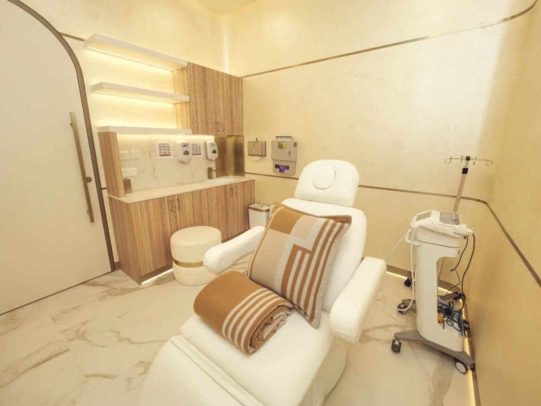 Reborn Clinic photo 2
