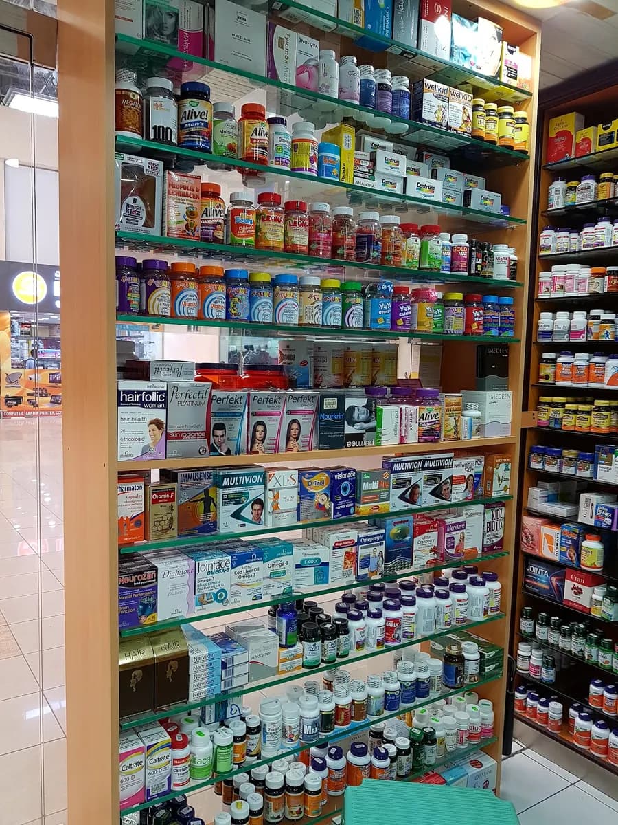 Salamatak Pharmacy photo 4