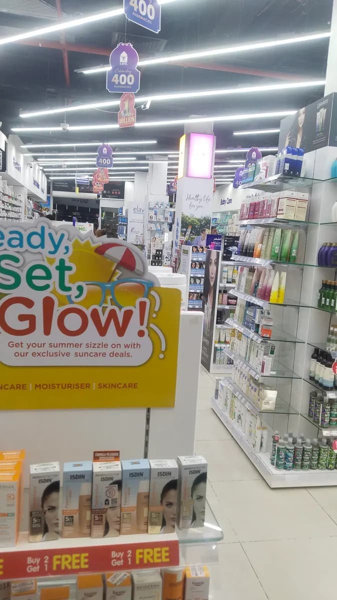 Super Life Pharmacy photo 5