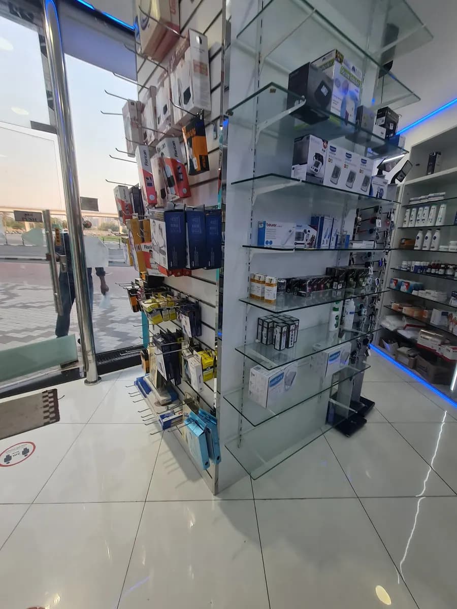 Wecare E R X Pharmacy photo 3