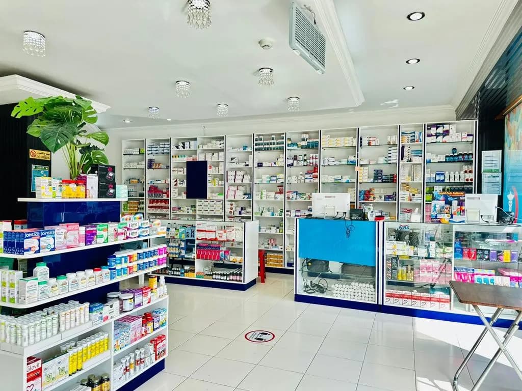 Weston Pharmacy — صورة 2