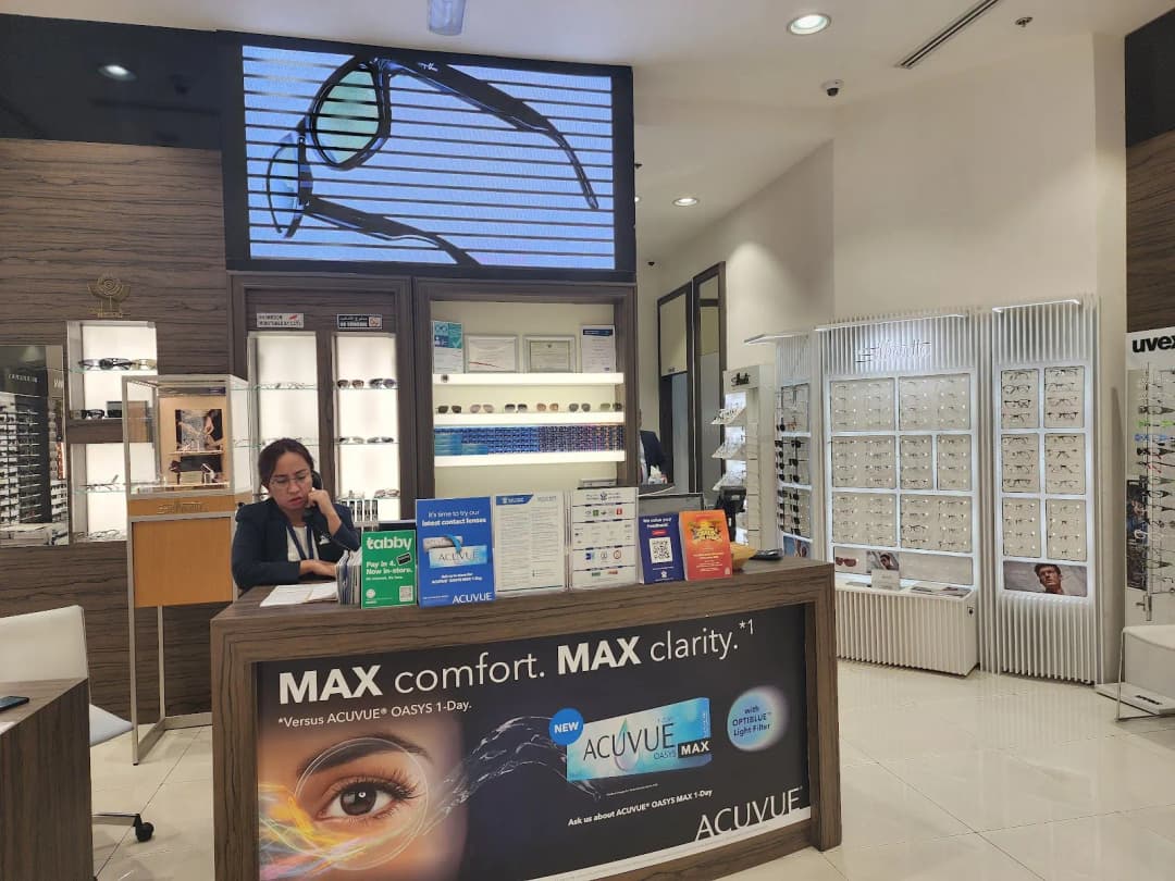 Yateem Optician - Burjuman Center photo 3
