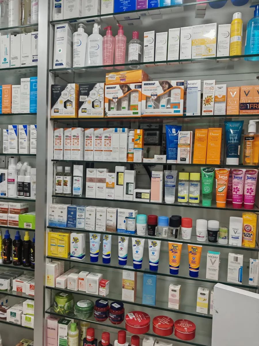 AL Bayan Pharmacy — صورة 6