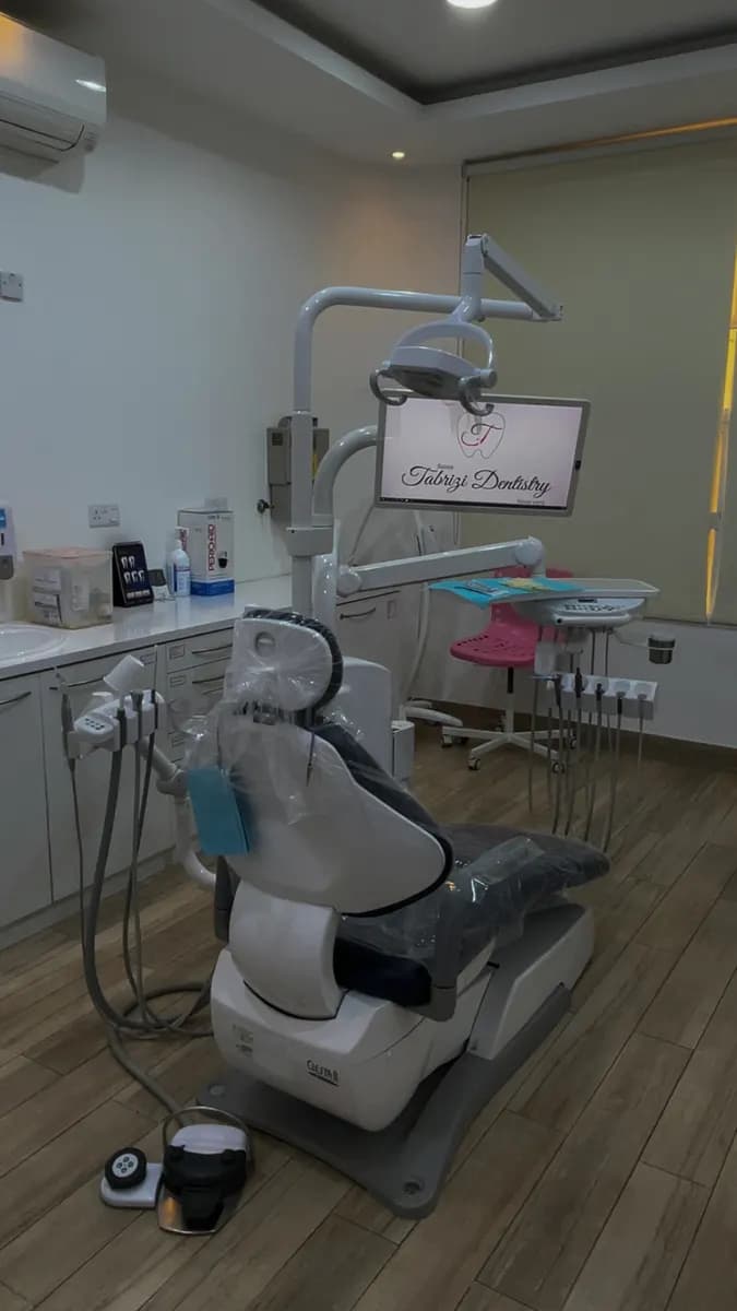 DR. Tabrizi Dental Clinic photo 3