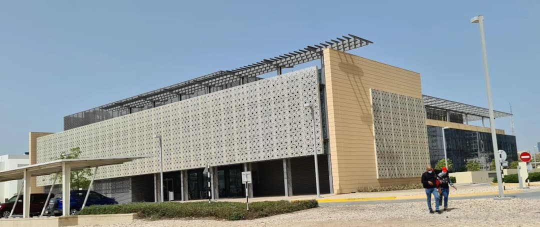 SEHA Kidney Care Center - Abu Dhabi photo 4
