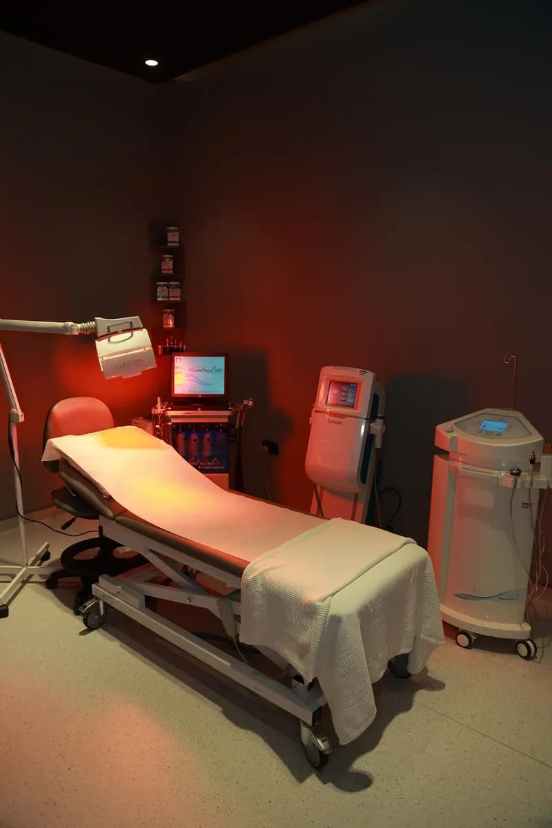 Cosmedics Skin & Laser Clinic photo 2