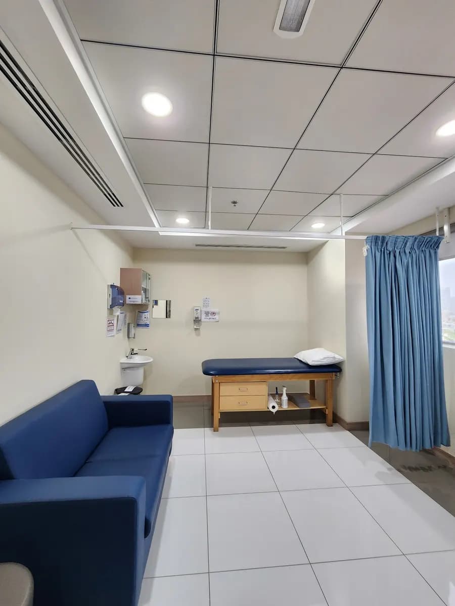 International Knee & Joint Centre photo 4
