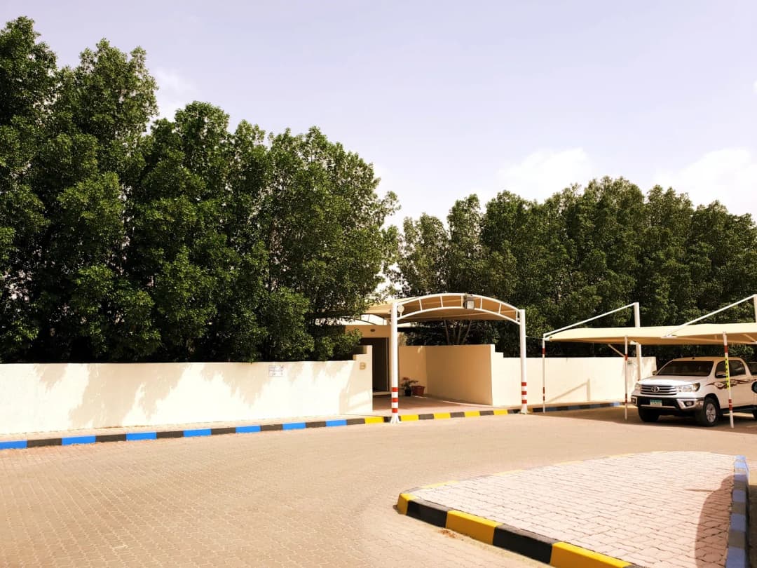 Sari Oil-Field Services , Supples & General Transport Est Clinic photo 3