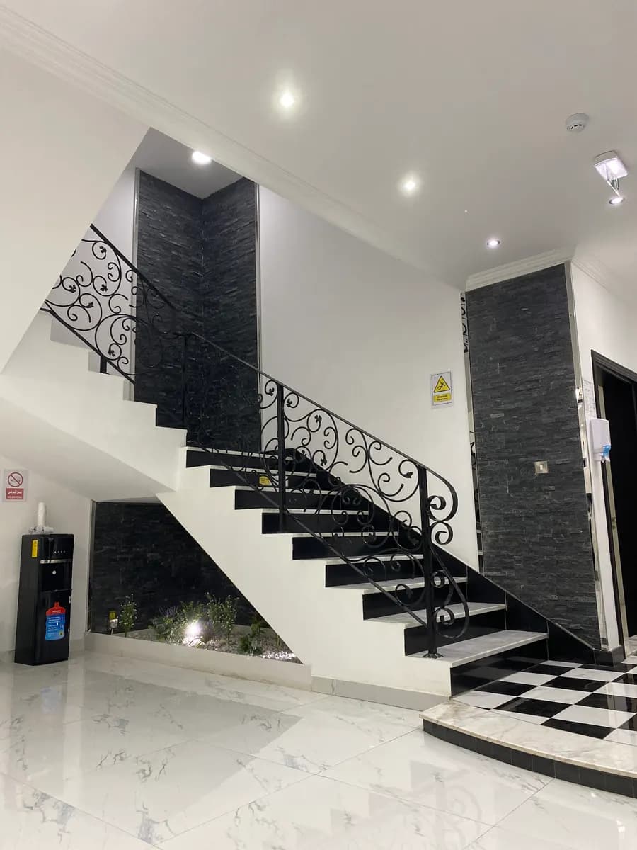 Sewak AL Emarat Dental Center