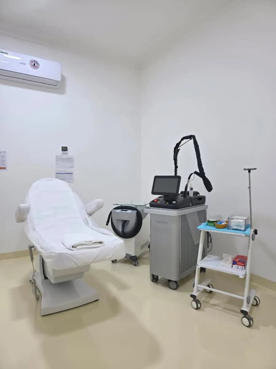 Health Square Medical Center photo 3