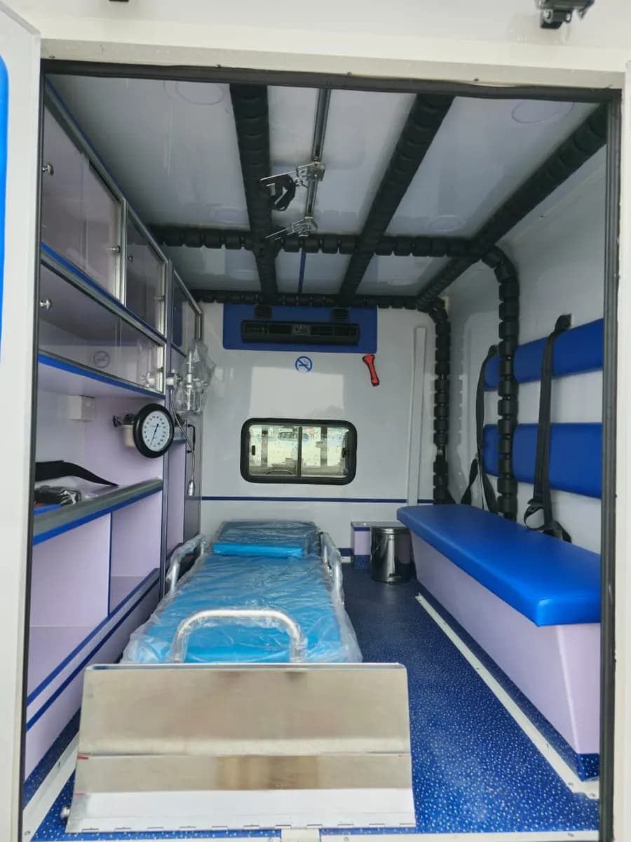 Instant Response Ambulance Services photo 5